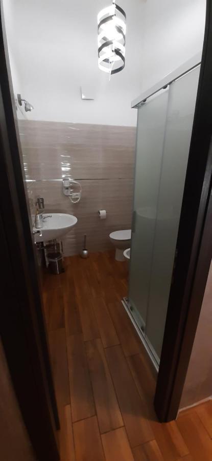 Cairoly Rooms' Термоли Екстериор снимка